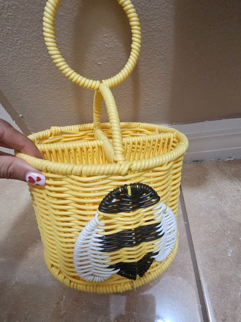 BumbleBee Basket